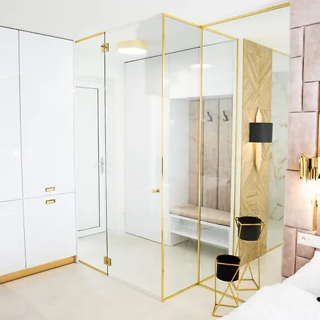 Penthouse Mini S Privatnou Virivou Vanou *