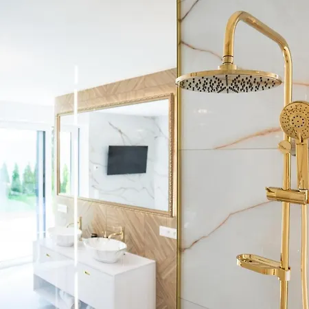 Penthouse Mini S Privatnou Virivou Vanou Apartmán *